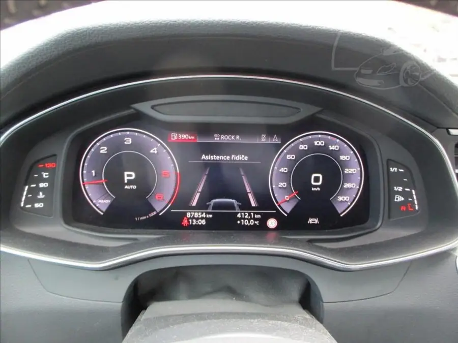 Audi A6 Allroad 3,0 50 TDI quattro tiptronic  SERVISNÍ KNIHA — Přístrojový štít se stavem tachometru