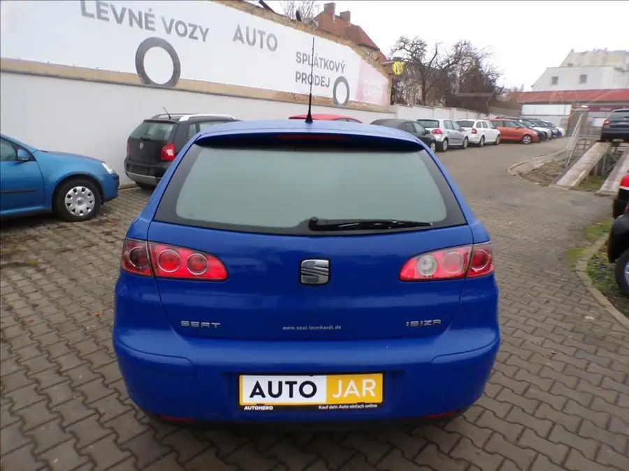 Seat Ibiza 1,4 16V — Zadní pohled