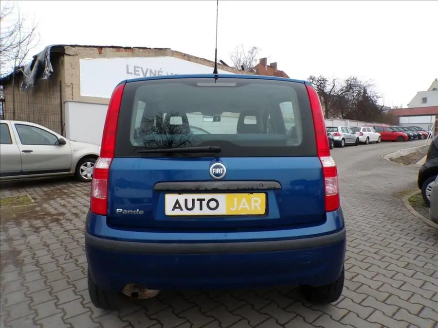 Fiat Panda 1,1 i — Zadní pohled