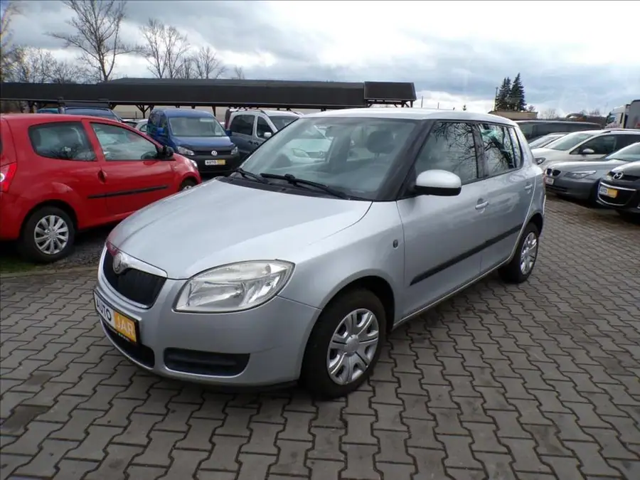 Škoda Fabia 1,4 TDI — Zepředu zblízka