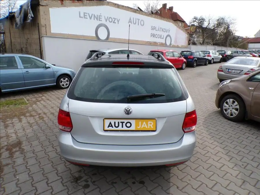 Volkswagen Golf 1,9 TDI — Zadní pohled
