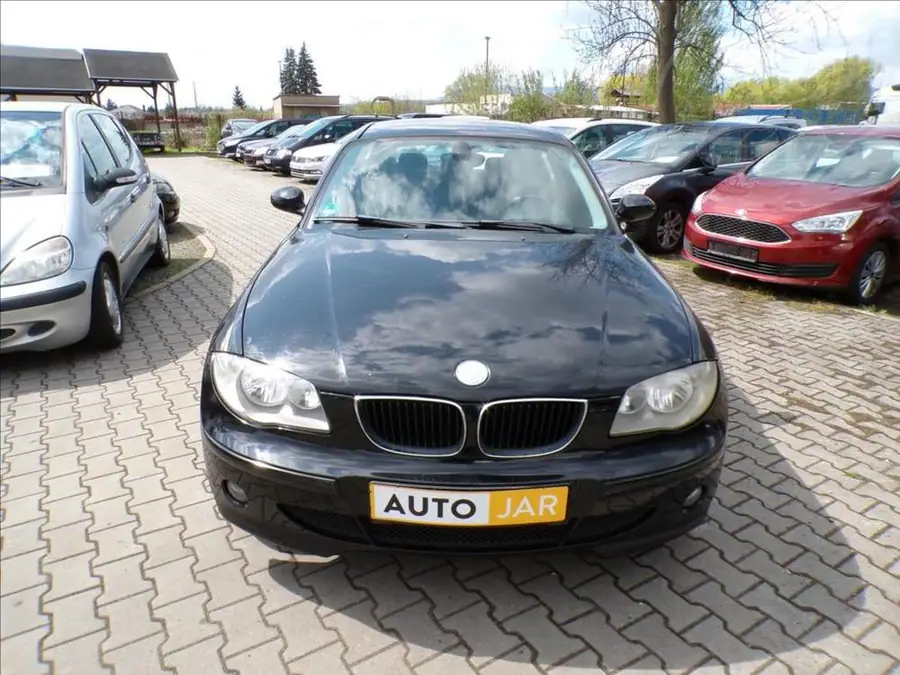 BMW 1,6 116 i — Čelní pohled
