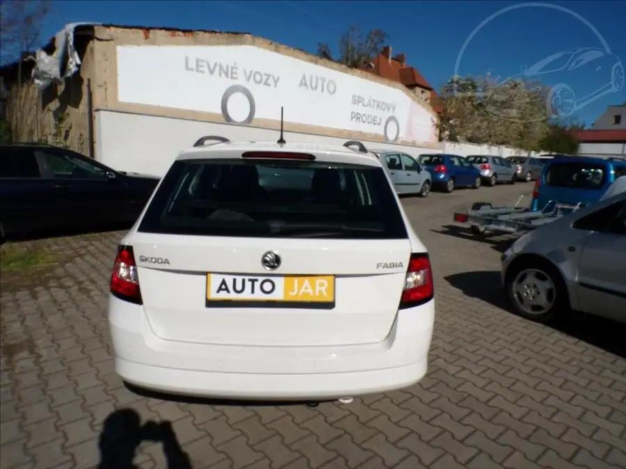 Škoda Fabia 1,2 TSi — Zadní pohled