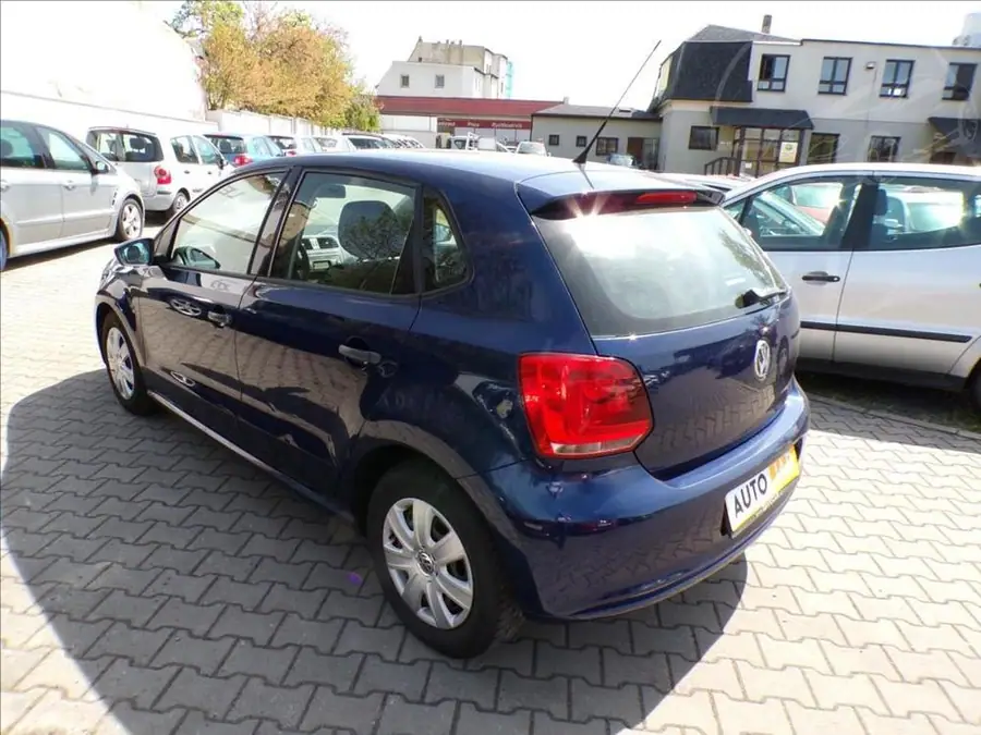 Volkswagen Polo 1,2 12V  KLIMATIZACE — Zezadu zprava