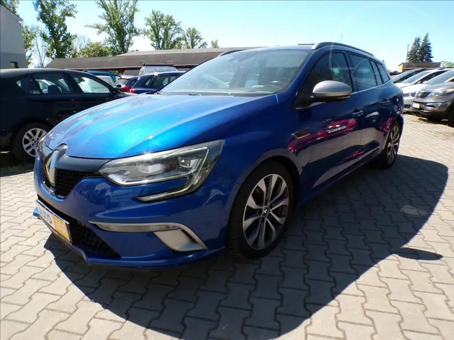Renault Megane 1,6 dCi  GT 4CONTROL — Zepředu zblízka