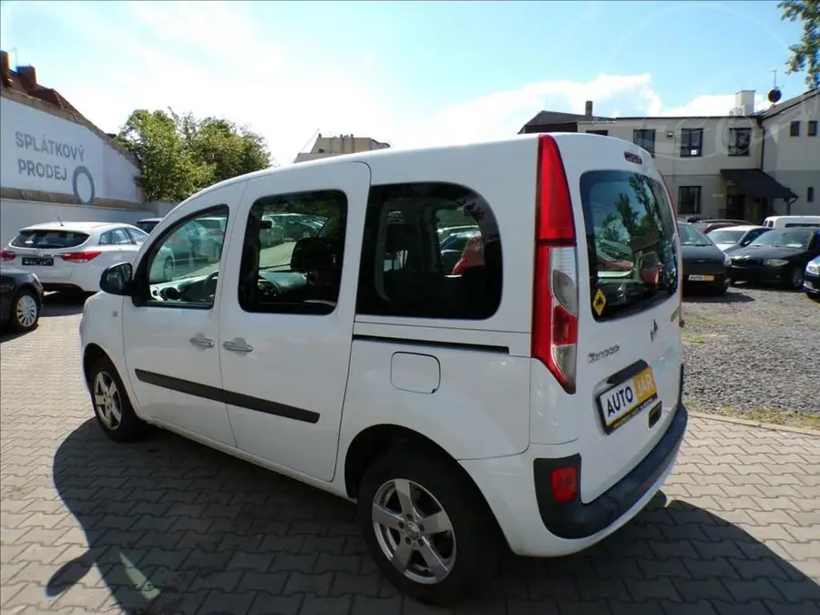 Renault Kangoo 1,5 dCi  KLIMA — Zezadu zprava