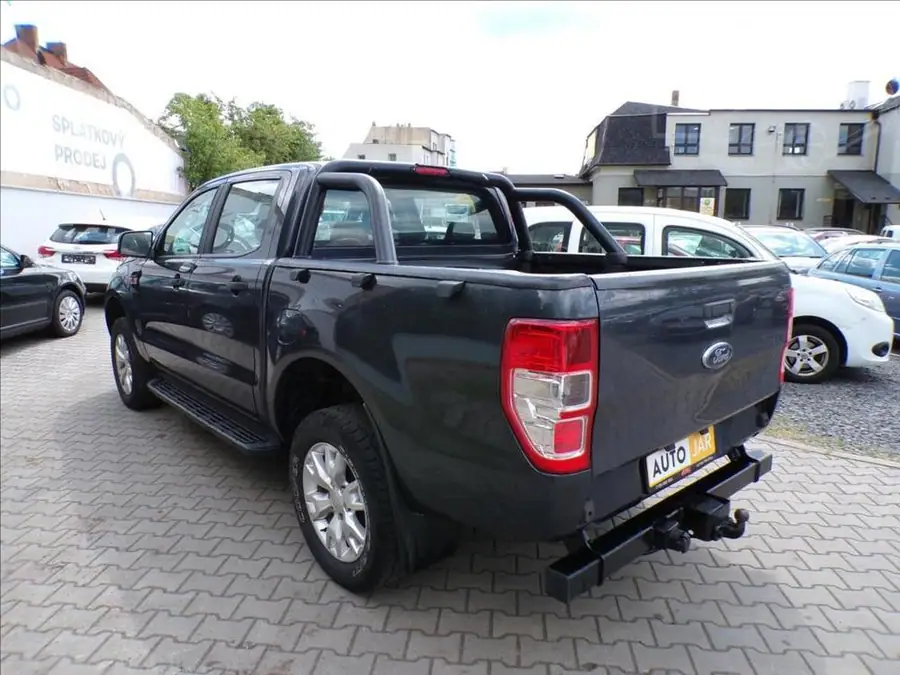Ford Ranger 2,2 TDCI  N1,TAŽNÉ ZAŘÍZENÍ — Zezadu zprava