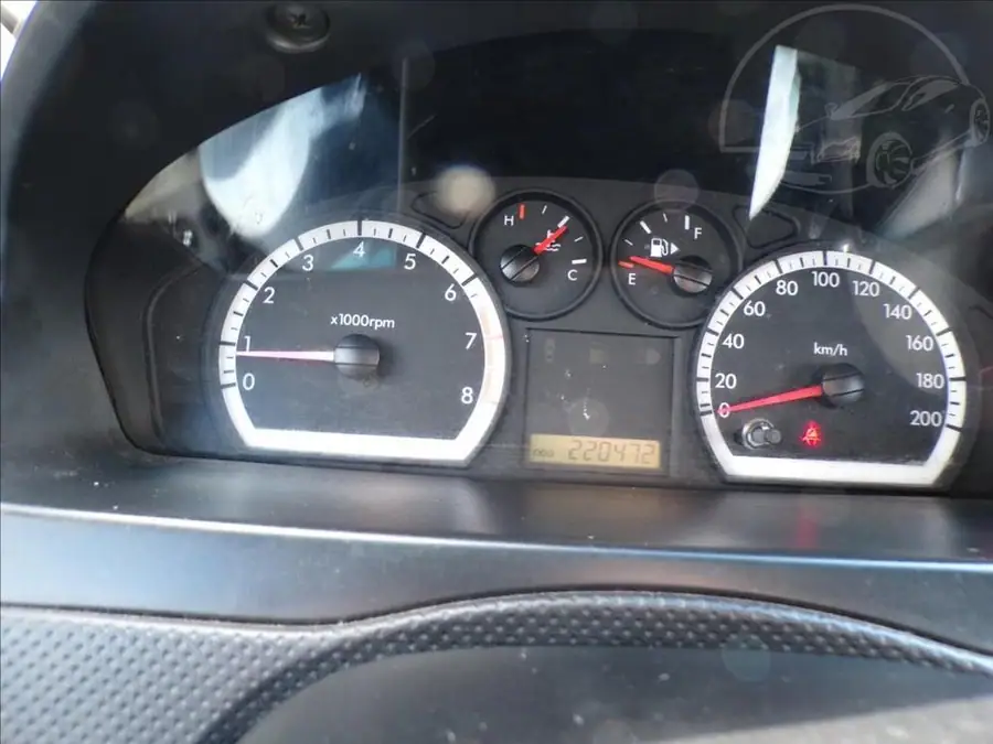 Chevrolet Aveo 1,2 i  NOVÁ SPOJKA — Interiér — palubní deska