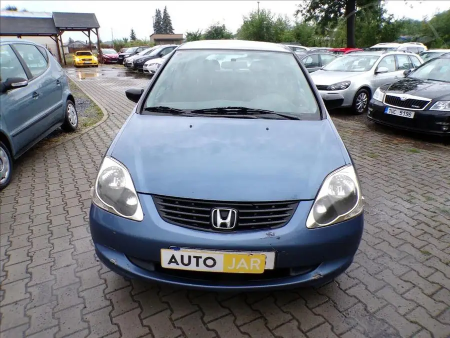 Honda Civic 1,4 i  KLIMA — Čelní pohled