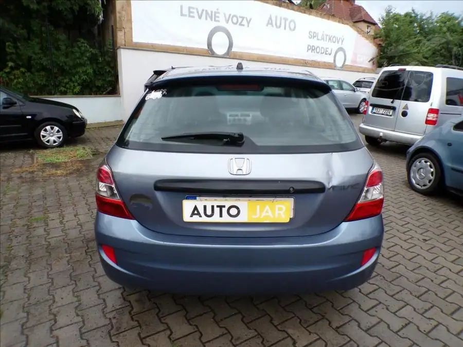 Honda Civic 1,4 i  KLIMA — Zadní pohled