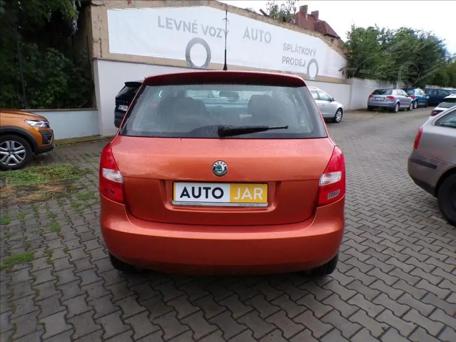 Škoda Fabia 1,2 HTP — Zadní pohled