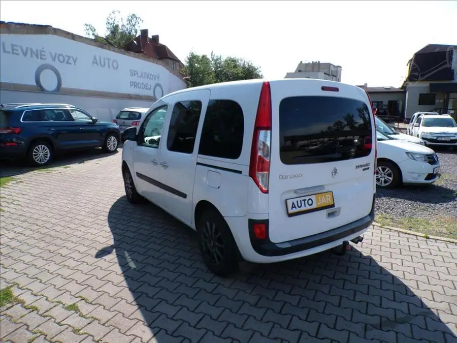Renault Kangoo 1,5 dCi — Čelní pohled