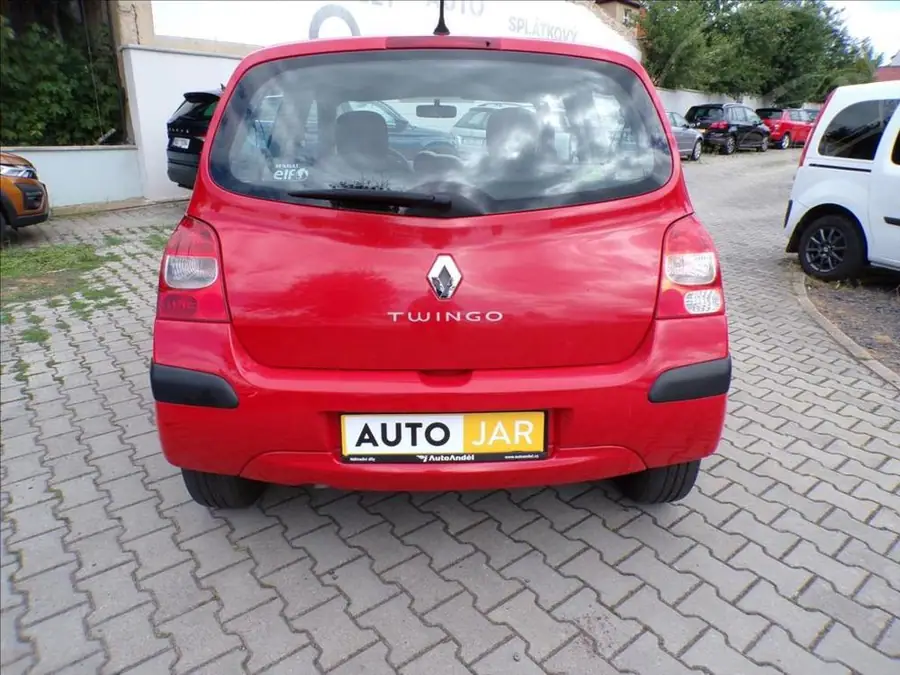 Renault Twingo 1,2 i — Zadní pohled