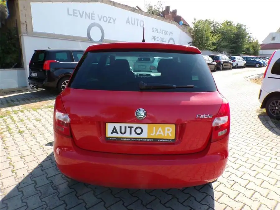 Škoda Fabia 1,2 HTP — Zadní pohled