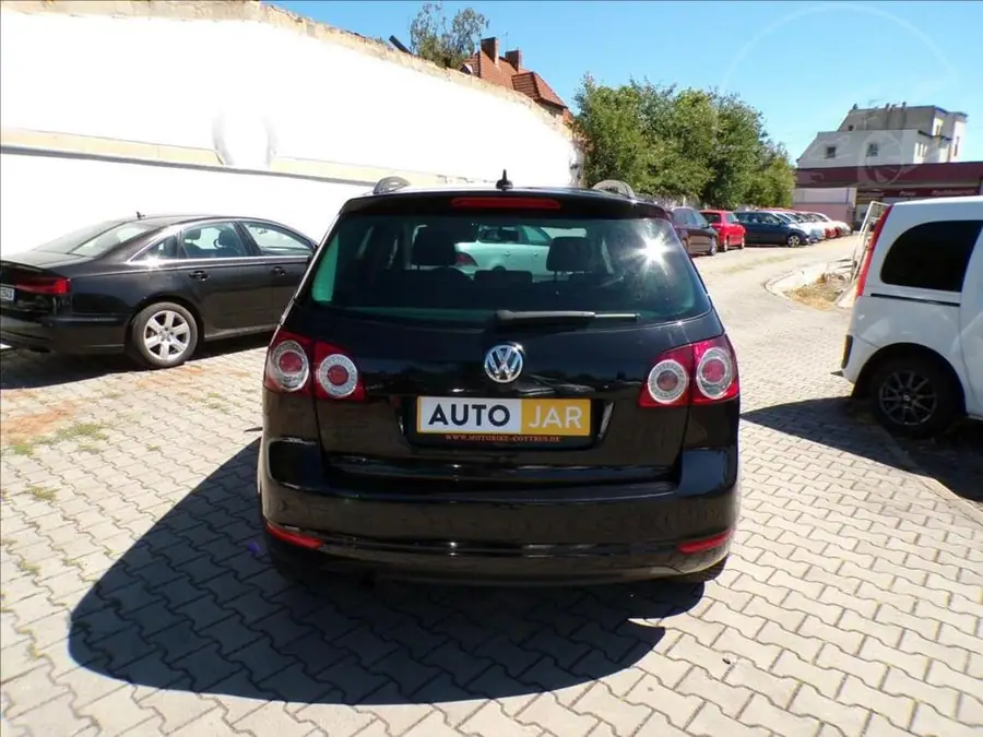Volkswagen Golf Plus 1,2 TSI-77KW  DIGI.KLIMA — Zadní pohled