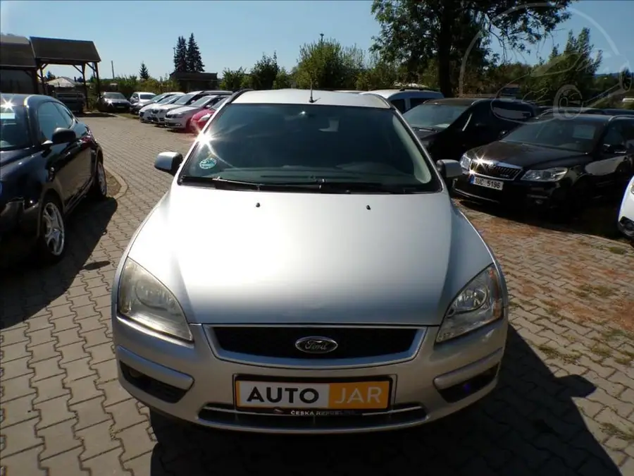 Ford Focus 1,6 TDCI  DIGI.KLIMA — Čelní pohled